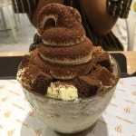 @s___s0811 on Instagram: “세상엔 왜 이렇게 맛있는게 많은지. #여름이다가기전에 #빙수타그램 #티라미수빙수” | Asian... 