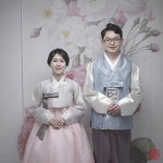 다하여 한분 한분에게 맞는 나만의 한복을 디자인하는 한양주단입니다. • • ʜᴀɴʏᴀɴɢ ᴊᴜᴅᴀɴ [ #한양주단 ] | 신랑 신부, 결혼, 한복