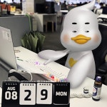 퇼! 아니... | 금 5컷으로 보는 젤괵이의 이번 한 주  K-직장인의 일주일)⠀K-직장인의 일주일 국룰은워~~~얼~화~아~수~우우우~모옥~~~금!퇼! 아니... | 금