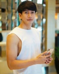 Pin by Lilac 극 ;__; on Pak Papungkorn (Actor) | Mens tshirts...