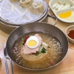 ෆ부산여행 1일차ෆ 50분 기다려서 먹은 초량밀면 생각보단 실망이었다 내 입맛엔 황보밀면이나 명서밀면이 더 맛있어,, 비빔%B | Food... 