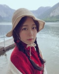알프스소녀하이디 와  소수민족 사이 그 어딘가 . . . . .  할슈타트  iphonography  shotoniphone  ootd  style  moment  trip... 