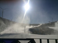 눈이 내린다가 아니라 눈을 뿌린다. #에덴밸리리조트 #양산 | 조각