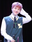Pin de Twins- - em 조진호 | Jinho, Fandom, Baixinha
