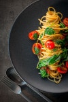 Roasted garlic is a beautiful thing and roasted garlic spaghetti... | 파스타 요리, 요리, 음식 사진