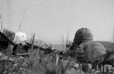 625전쟁에 있는 나그네구름님의 핀