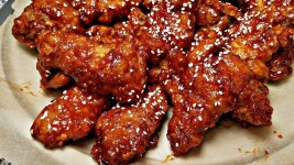 Korean Fried Chicken Recipe | Dakgangjeong 닭강정 | Spicy Korean Fried Chicken Recipe - YouTube | Cooking recipes, Poultry recipes