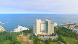 마레몬스호텔 HOTEL MAREMONS   강원도 속초시 대포동 245-5 245-5,Daepo-dong,Sokcho city,Gangwon-do Tel.033-630-7000  www.... 