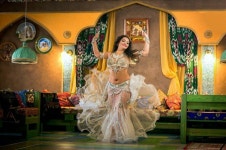 . Oriental Dance.에 있는 ۪.۫۰ _҉Alιeɴѕ _҉Dαυɢнтer ۪.۫۰님의 핀