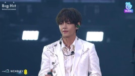 Kim Teahyung❤(김 태 형)에 있는 Jeon Jungkook 🤘🐰🤘님의 핀