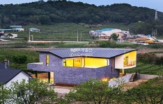 봄이면 배꽃으로 물드는 안성 배꽃 집 - Daum 부동산 인테리어 | 집 건축, 인테리어
