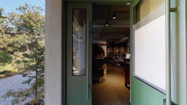 Explore 외할머니의 부엌 in 3D Explore 외할머니의 부엌 in 3D in 2022 | Interior, Tours, Structures