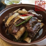 갈비찜 - Braised Short Ribs (강남면옥 - Gangnammyeonok) | 식품 아이디어, 음식, 요리