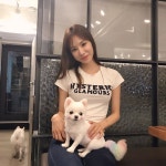“ stellar_jyr 이제 강아지 좋앙😍 진짜 순함!! 너무예쁨😍🐶 #애견카페 #멍스타그램 ”
