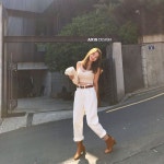 요즘 가로수 많이오네요히히 날씨가 좋아서 그릉가~~~❤️ 🎶🎶어제 공원코디 뒤에포인트 되어있는티!! 업뎃되었으니 구경가보세요❤️