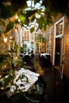 This is the little courtyard of Strings restaurant in Denver. Its fantastic. | 건축 디자인, 디자인, 건축
