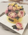 Instagram photo by ricetree.라이스트리.앙금 플라워 떡 케이크 • Jan 7, 2016 at 2:14pm UTC | Cake, Flower cake, Desserts