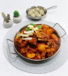 매운 돼지갈비찜 요리 매운갈비찜 양념 만드는 법 | 식품 아이디어, 요리, 반찬
