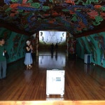 국내 최대 동굴 사찰인 의령 일붕사 대웅전. | 동굴