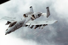 File:A-10 Thunderbolt II In-flight.JPG | 군용기, 전투기, 항공