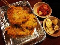 북적북적👍 #광장시장 #빈대떡 #koreanfood #marketfood #순희네빈대떡” | Food, Vegetables, Cauliflower Verónica Sohyun Bae on... 