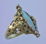 아르누보 메이크업(Art Nouveau makeup) | ART NOUVEAU Peacock Maiden RingGold Opal Emerald Diamond French, c. 1900 | 아르 누보, 패션