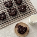 Pin by Seun Hwa Mo on 1쿠키 in 2023 | Cafe food, Food shop, Tasty baking