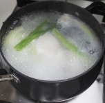 퍽퍽한 닭가슴살 닭다리살처럼 부드럽게 삶는법 | Atkins diet recipes phase 1, Diet recipes, Food recipes