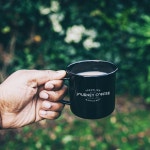 Journey Coffee Official on Instagram: “여행을 떠나와 마시는 커피는 확실히 다르다.⠀⠀ 커피는 아름다운 여행에 진한... 