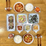 어제는 #오징어찌개 🦑 끓이고 베이컨 넣고 #애호박볶음 🥒 만들고 대한민국 3대 떡갈비 맛집 #남도예담 의 한우 떡갈비랑 한돈 떡갈비... 
