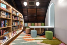 *뉴욕 여성-어린이 쉼터의 목재로 꾸며진 도서관-[MKCA designs Childrens Library for transitional shelter in New York]... 