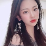@_lovely_uoo_ on Instagram: “귀걸이 끼면 10배 더 이뻐보인다는 사실  #걸스코코 #귀걸이 #귀걸이추천 #귀걸이쇼핑몰”
