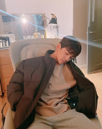 MIN GUE 김민규WITH A BUSINESS PROPOSAL#KimMinGue#김민규#NjmMimura#BusinessProposal#사내맞선 | Kim min-kyu, Kim min, Kim min gyu