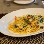 옐로우보울 . . 옜다~~~~툭 썸남썸녀님들 소개링 데이또 음식 찾으신다구요? . 그럼 이태리타월 같은 전문점이죠 (조선, jw메리어트)호텔... 