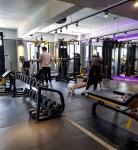 아놀드홍짐 #gym #ootd #예쁘게 #yolo #follow  #데일리운동 #pt #다이어트 #날이조아서 #월요일 #다들힘내서… (With images) | Gym equipment... 