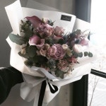 flower #florist #flowershop #handtied #flowergram #flowerlesson #flowerclass #바네스 #… | 고급 꽃, 플로리스트, 아름다운 꽃