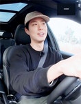 박보검  < 효리네 민박2 > 16회 180520 [ 출처 : 나의 여름 https://twitter.com/summergum_/status/998894733714866176 ] | 여름