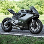 두카티에 있는 원희 이님의 핀 | 커스텀 바이크, 모터사이클