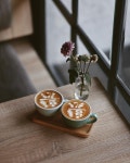 coffee and tea에 있는 Mi Hwa Lee님의 핀 | 라떼아트, 커피, 디저트