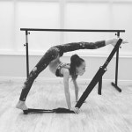 Amelia Tyler // @9mill11 // #Flexistretcher Over Splits | 장면