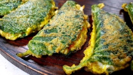 깻잎은 OO을 넣고 부치면 최고의 맛이에요👍 자꾸만 생각나는 고소하고 중독성있는 맛!💯 - 2023 | 식품 아이디어, 음식, 음식 요리법
