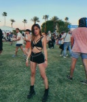코첼라 💋 | Coachella, Atrizes lindas, Fotos raras