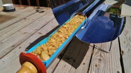 Stef, knee deep in her War Against her Fruit Trees, shares her Healthier Apple Crisp recipe and cooks it in her GoSu… | Apple... 