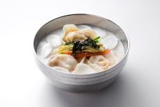 육전식당에 있는 Food Menu Korea님의 핀(이미지 포함)