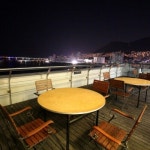 더솔솔게스트하우스부산파티점 | 부산게스트하우스 테라스카페- | Home decor, Decor, Room