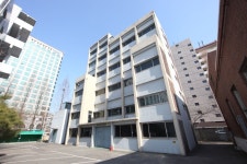 농산물 품질관리원의 이전을 끝내고 새롭게 자리를 채울 아이템 입주를 기다리고 있습니다.(2014.3.17.)