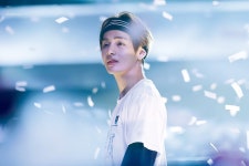 레디메이드 on Twitter | Kim taehyung, Hoseok bts, Taehyung