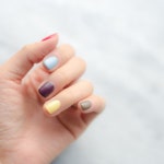 524 Me gusta, 1 comentarios - 토드라팡 (@troudelapin) en Instagram... 봄 네일 해보세요! . . 170.summ… | Uñas, Colores... 