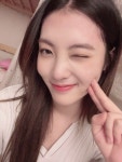 WekiMeki 위키미키 on Twitter: 굿나잇 키링💕 #🌙…  | Kpop girls, Korean girl, Twitter