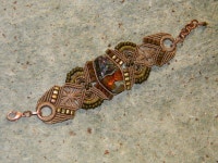 Micro macrame Bracelet | by WigglebuttCreations | 마크라메 팔찌, 매듭, 마크라메